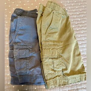 Boys Hanna Andersson size 4 shorts.